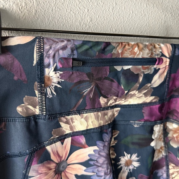 Sweaty Betty Zero Gravity Print Ankle Legging Floral Active Casual Women’s Small - Picture 8 of 12